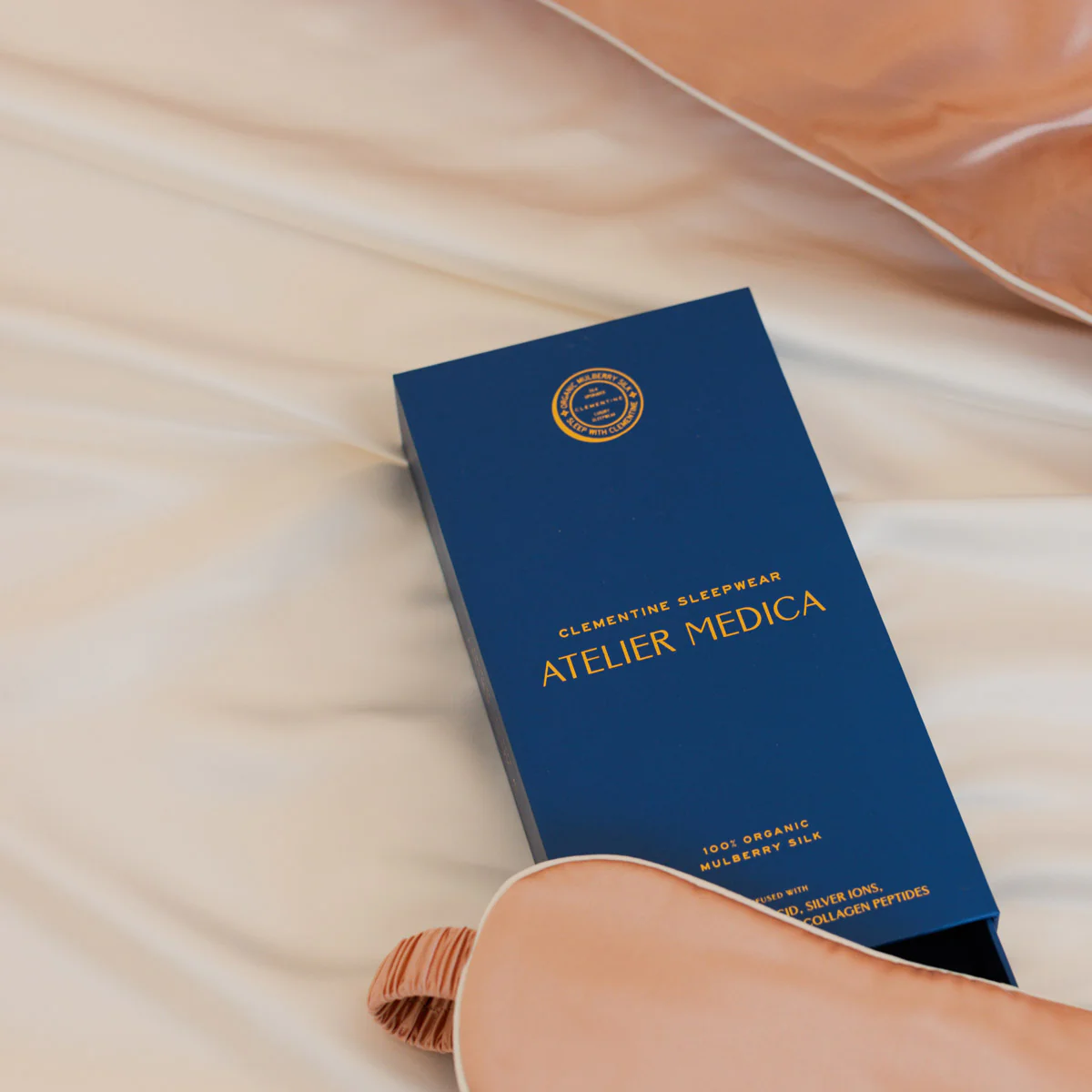 Atelier Medica Organic Silk Fitted Base Sheet - Image 15