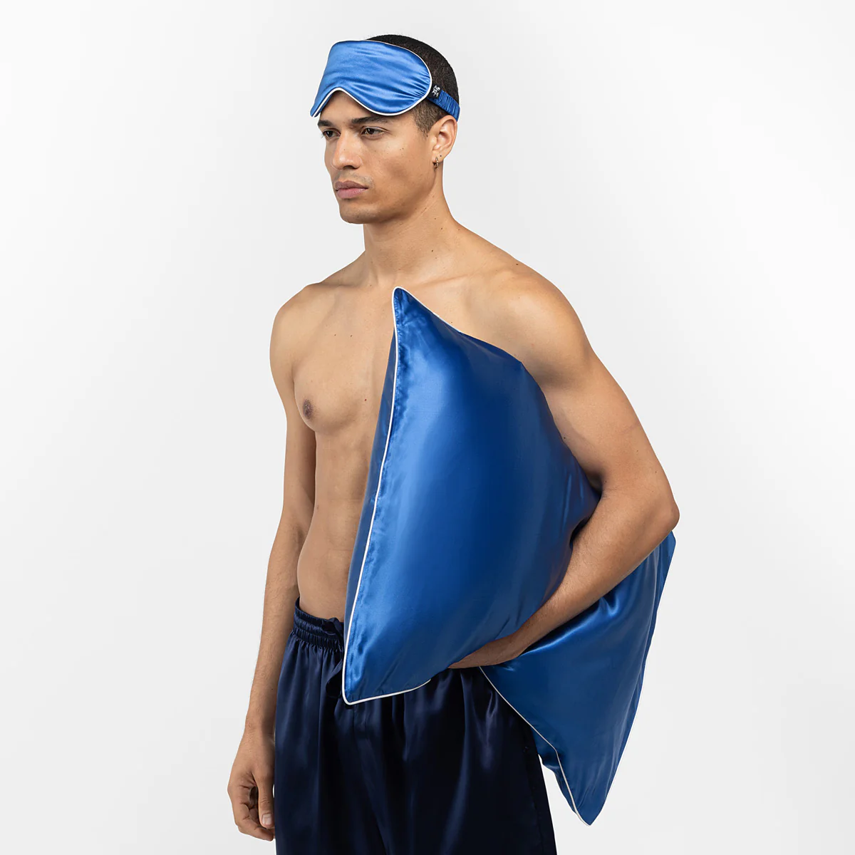 Atelier Medica Organic Silk Pillowcase - Image 22