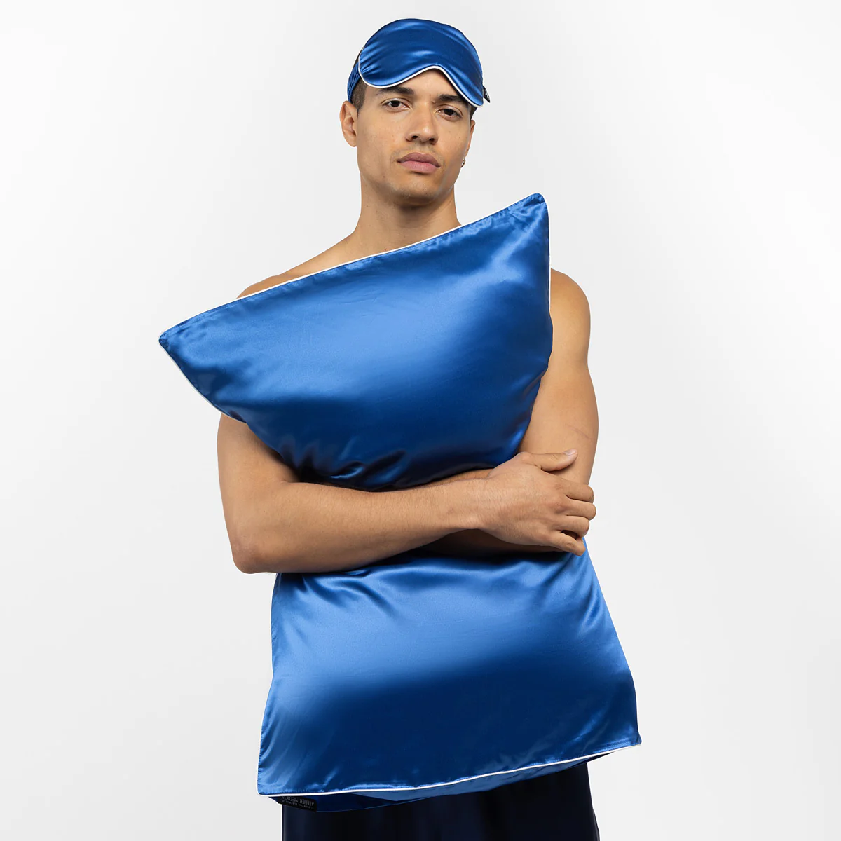 Atelier Medica Organic Silk Pillowcase - Image 23