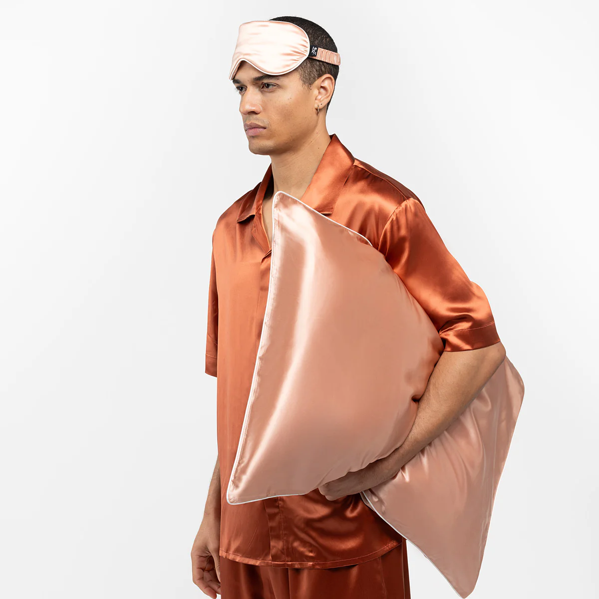 Atelier Medica Organic Silk Pillowcase - Image 33