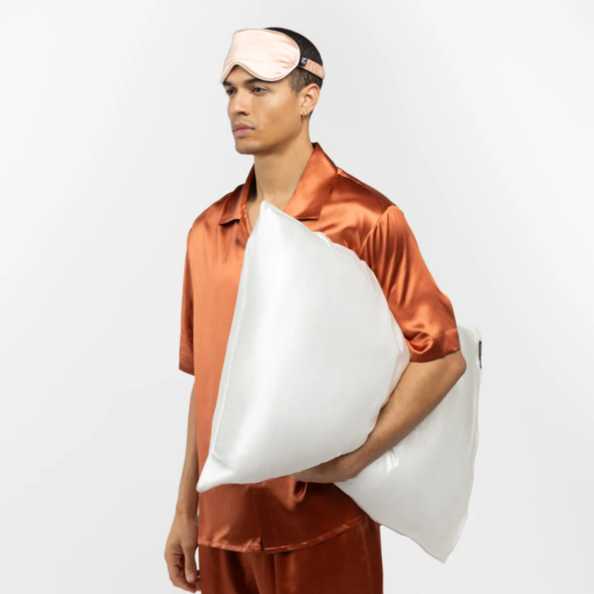 Atelier Medica Organic Silk Pillowcase - Image 44