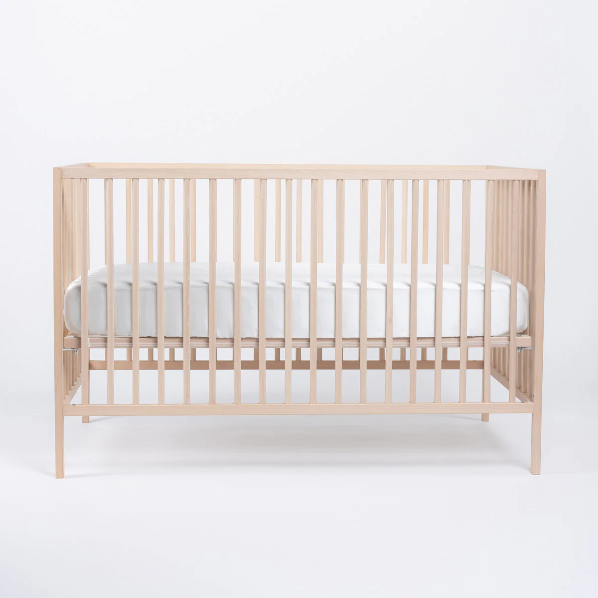 Organic Silver Ion Silk Crib Fitted Sheet - Image 9