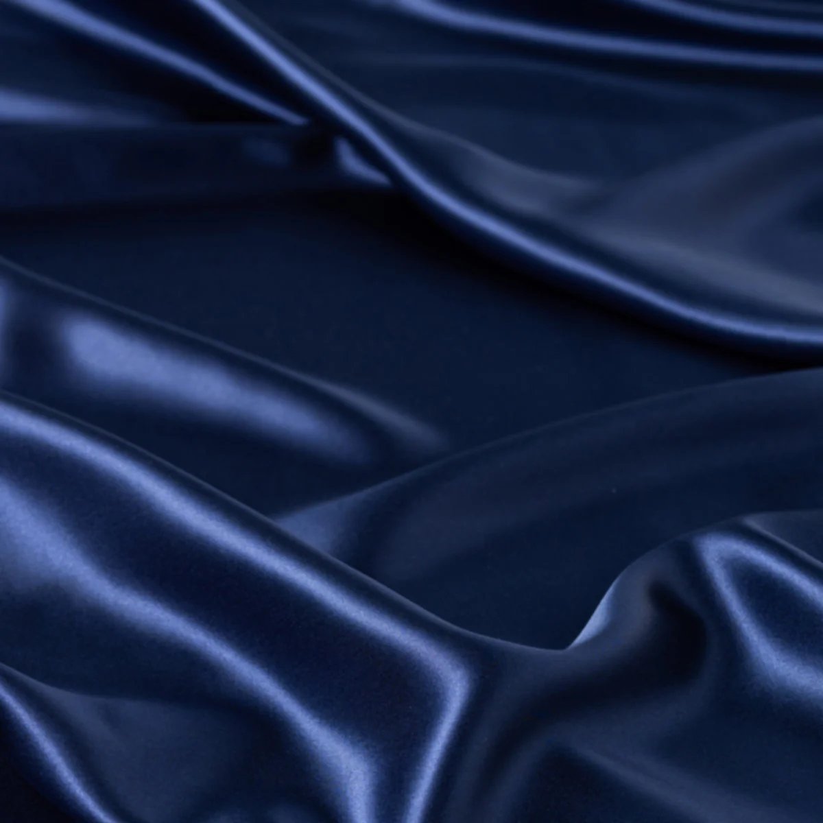 Atelier Medica Organic Silk Duvet Cover - Image 4