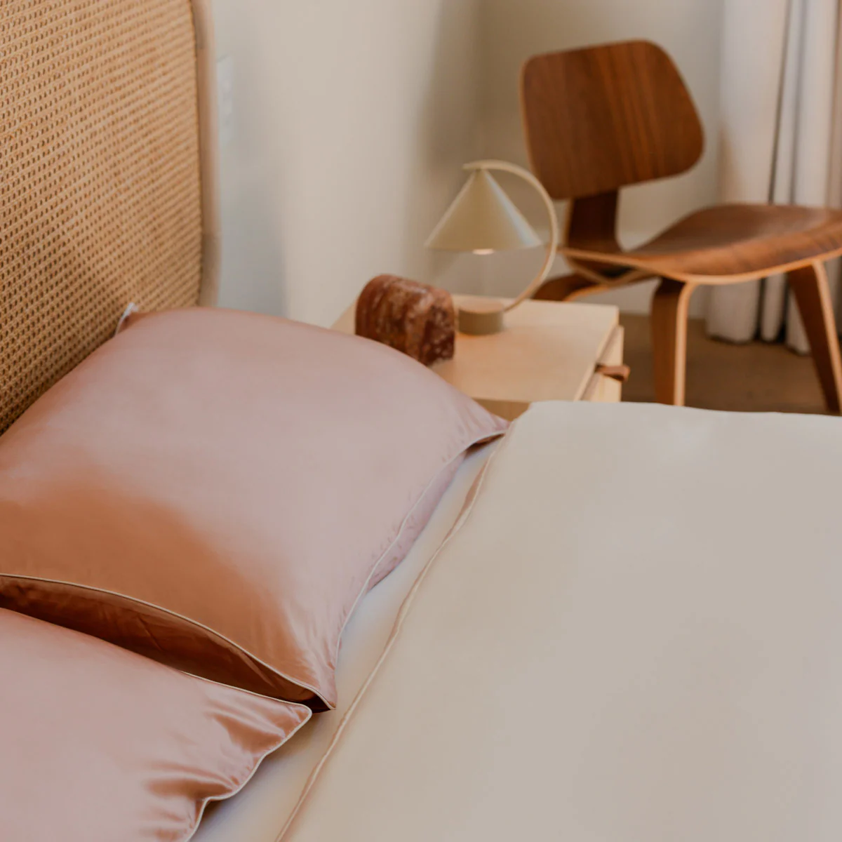 Atelier Medica Organic Silk Duvet Cover - Image 14